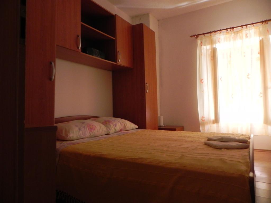 Apartments Riva Pag Town Rom bilde